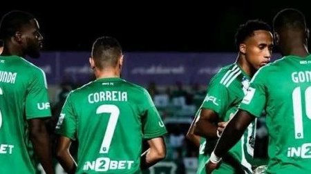 Aris Limassol : Moussounda et Effaghe voient rouge face à Pafos
