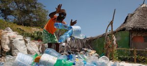 Le «&nbsp;raz-de-marée toxique&nbsp;» de la pollution plastique met en péril les droits de l’homme