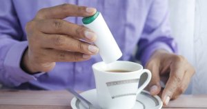 Edulcorant&nbsp;: l’aspartame est «&nbsp;peut-être&nbsp;» cancérogène, selon une 1ère évaluation de l’OMS