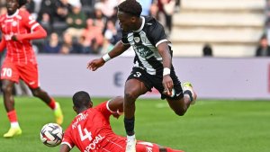 Ligue 1&nbsp;: Jacques Ekomié décisif dans le nul arraché par Angers à Metz