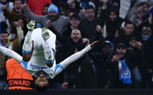 UEFA champions league&nbsp;: Aubameyang donne le sourire au Vélodrome grâce à un doublé