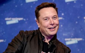 Elon Musk ouvrira une start-up d’intelligence artificielle pour concurrencer ChatGPT