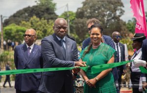 Essassa&nbsp;: la première dame du Gabon lance un centre d’accueil pour enfants vulnérables