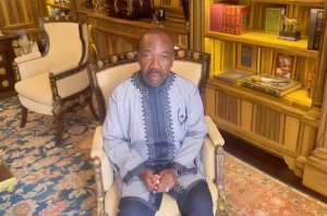 Avant sa chute, Ali Bongo touchait un salaire de 270 millions par mois