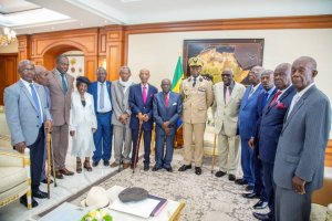 Le Comité des sages et dignitaires de la République reçu par Brice Clotaire Oligui Nguema
