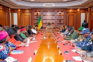 Référendum du 16 novembre&nbsp;: les observateurs saluent l’engagement démocratique du Gabon