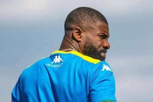 Écuele Manga revient sur son transfert avorté à Bordeaux&nbsp;: «&nbsp;Je suis toujours disponible&nbsp;»