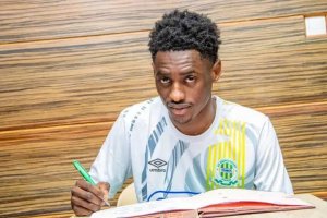 Transfert&nbsp;: Alain Miyogho signe son retour à l’AS Mangasport après un tour en France