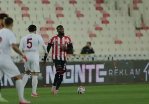 Turquie&nbsp;: Aaron Appindangoyé et Sivasspor arrachent un nul face à Hatayspor
