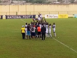 National Foot 1&nbsp;: Après les militaires, les Mberistes renvoient les policiers dans leurs casernes